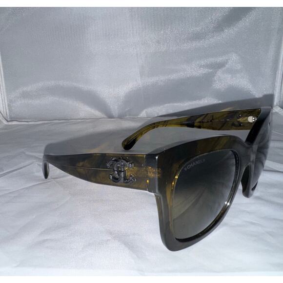 Chanel Sunglasses Woman 5357 c.1568/Y9 - Picture 2 of 8